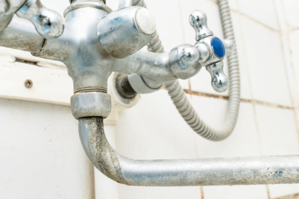 HOW TO REMOVE CALCIUM BUILDUP IN PIPES
